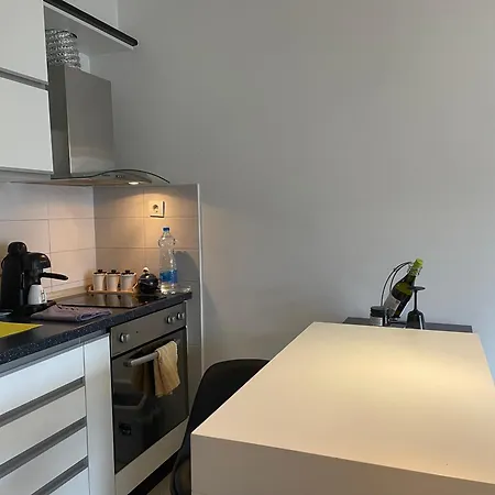 Nixara, Modern, Comfy In City-centre Apartment